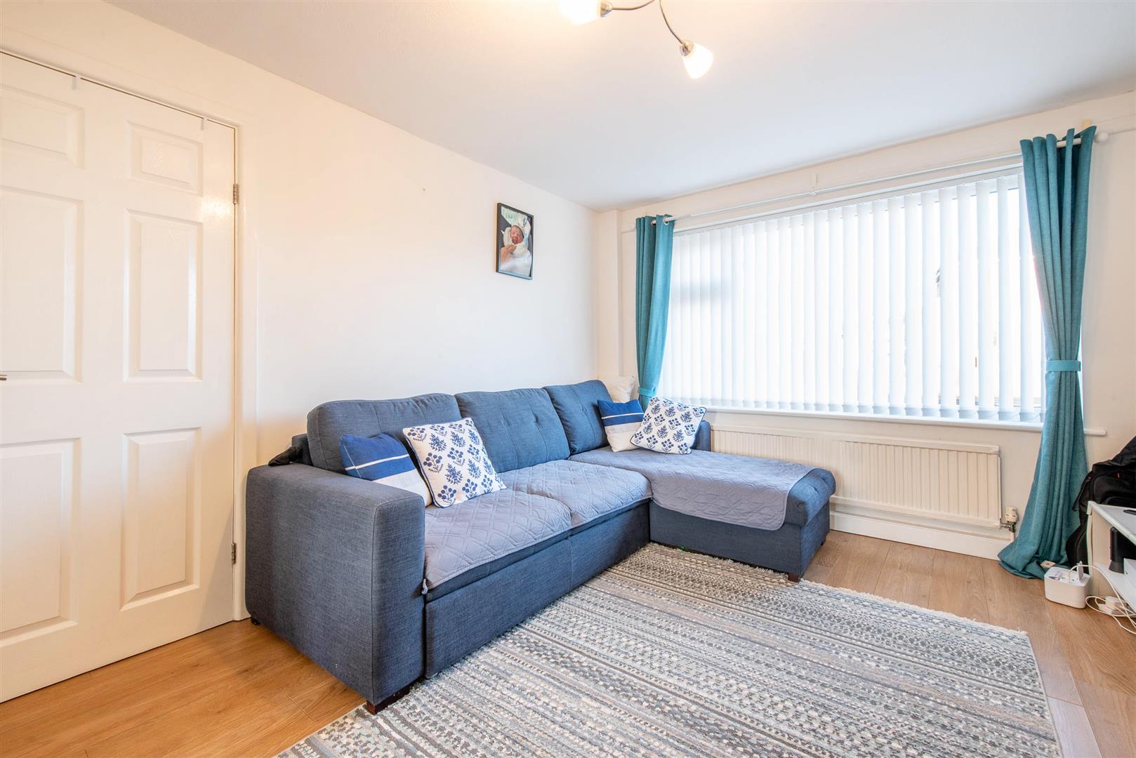 3 bed property in Newark Place, Preston